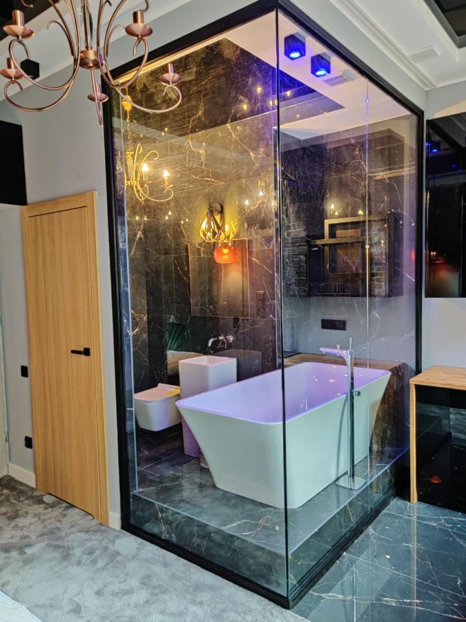 Piotrkowska.Eu Apartament Romantica Лодзь Екстер'єр фото